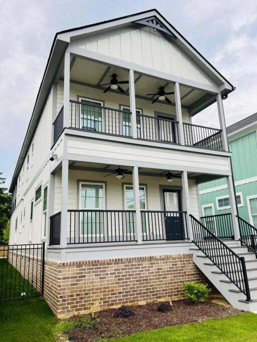 Luxury 4 Bedroom Home And Private Deck By Mcg 6 Augusta Exterior foto